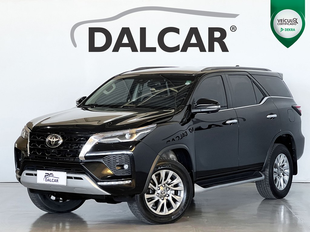 HILUX SW4 SRX 7 LUGARES
