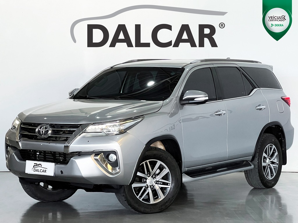 HILUX SW4 SRX