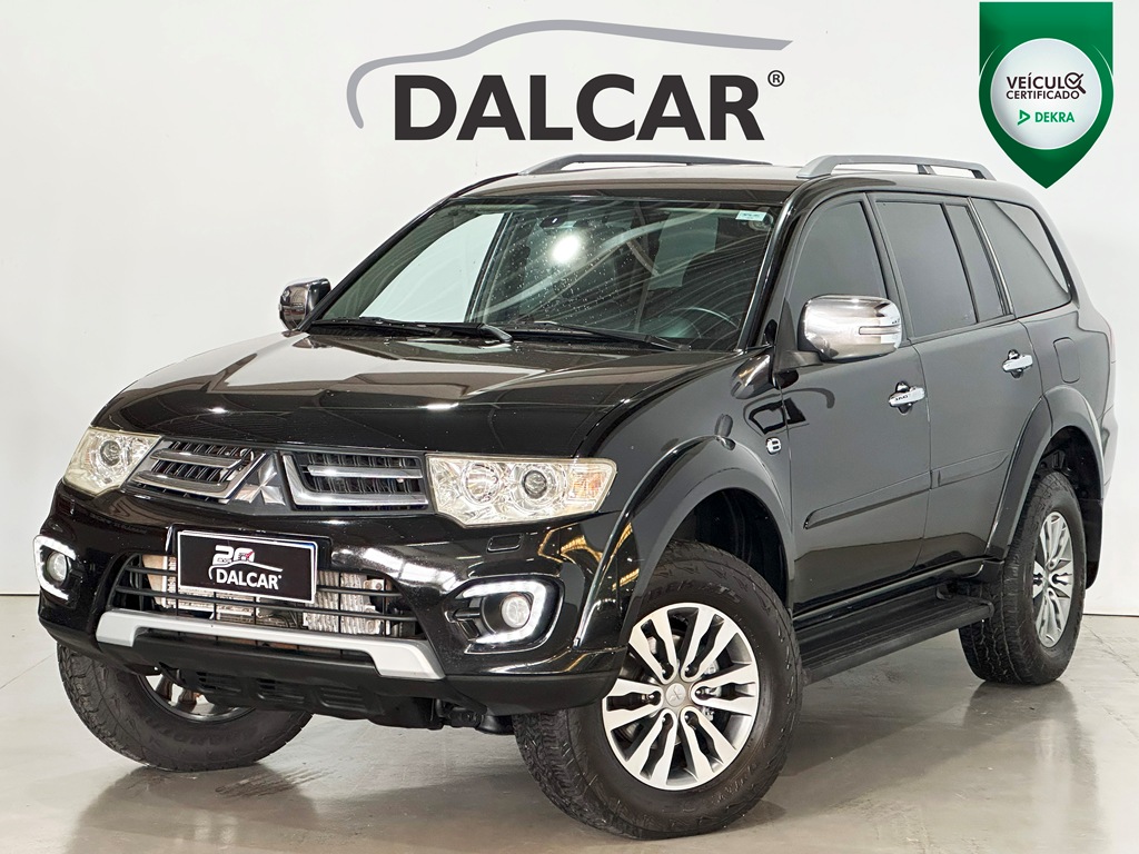 PAJERO HPE 7 LUGARES