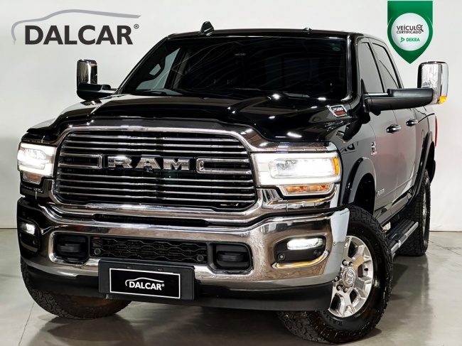 RAM 2500 LARAMIE